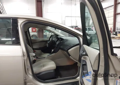 2017 Ford Focus Se from USA, damaged, VIN 1FADP3FEXHL274422